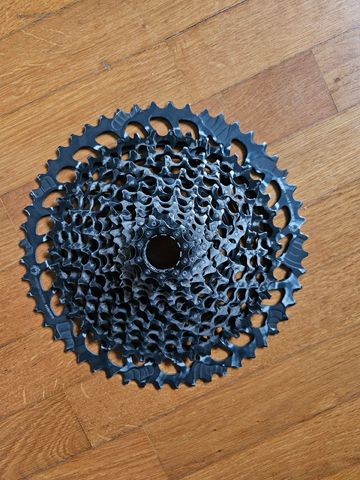 Gebrauchtes Sram GX XG-1275 12-speed 10-50T Drivetrain & Pedals
