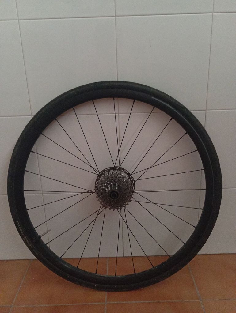 Used Syncros Rear Aluminum Wheel with SRAM Rival 10-30 Cassette and 140mm Disc Brake bike — image 2 of 6