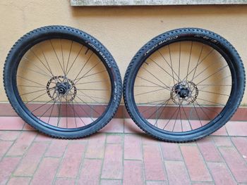 Used Stans Notubes Stan's NoTubes Crest MK4 bike
