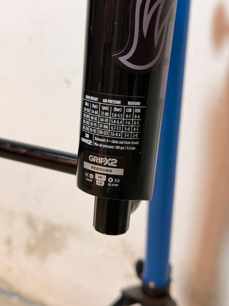 Used Fox Factory 38 Float 170mm 29 2026 bike — image 15 of 25