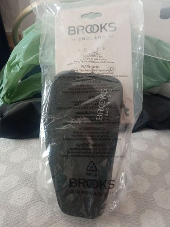 Used Brooks England Scape Top Tube bike