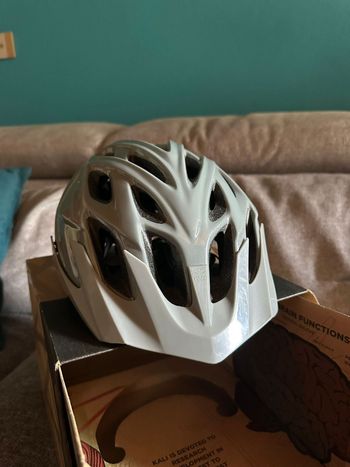 Kali Protectives CHAKRA SOLO 2025 bike d'occasion