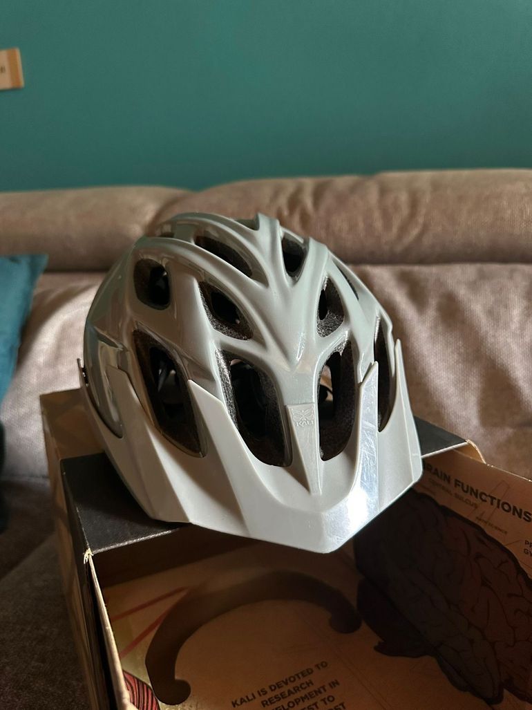 Kali Protectives CHAKRA SOLO 2025 bike d'occasion — image 1 sur 7