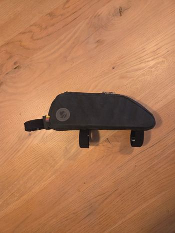 Used Specialized x Fjällräven Top Tube Bag bike