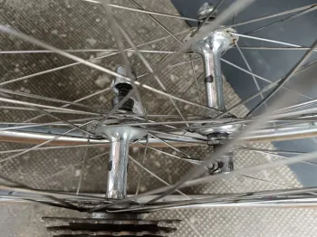 Used Campagnolo Record bike — image 3 of 14