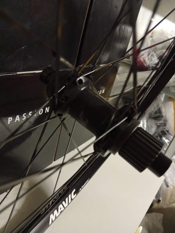 Used Mavic E-Deemax Rear Wheel 27.5" Boost 12x148, 30mm Internal bike — image 5 of 9