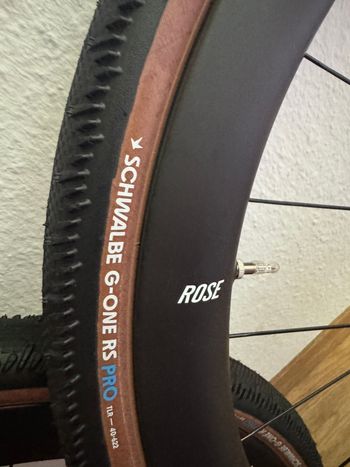 Used Rose GC50 Carbon Gravel Wheelset 2026 bike — image 3 of 4