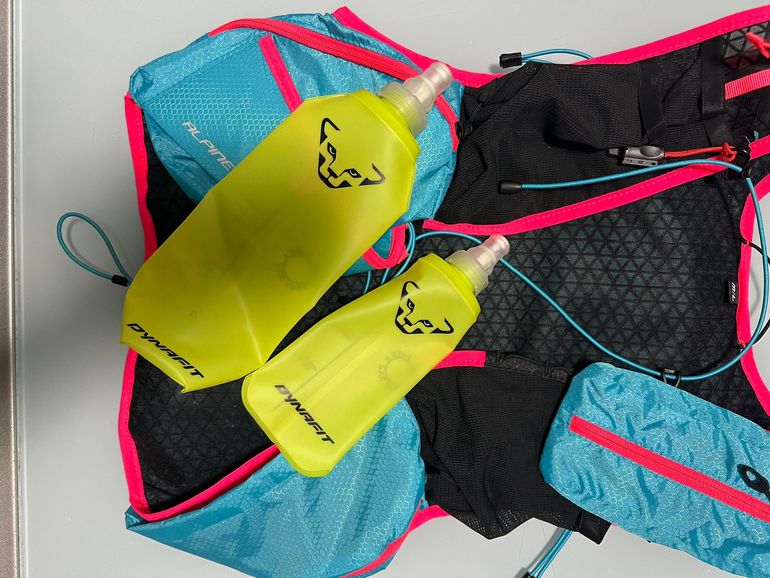 Used Dynafit Alpine 9 Running Backpack bike — image 7 of 7