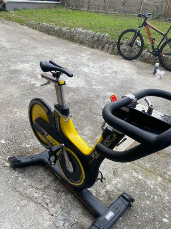 Used GR7 indoor Spinning Bike 2019 bike — image 5 of 6