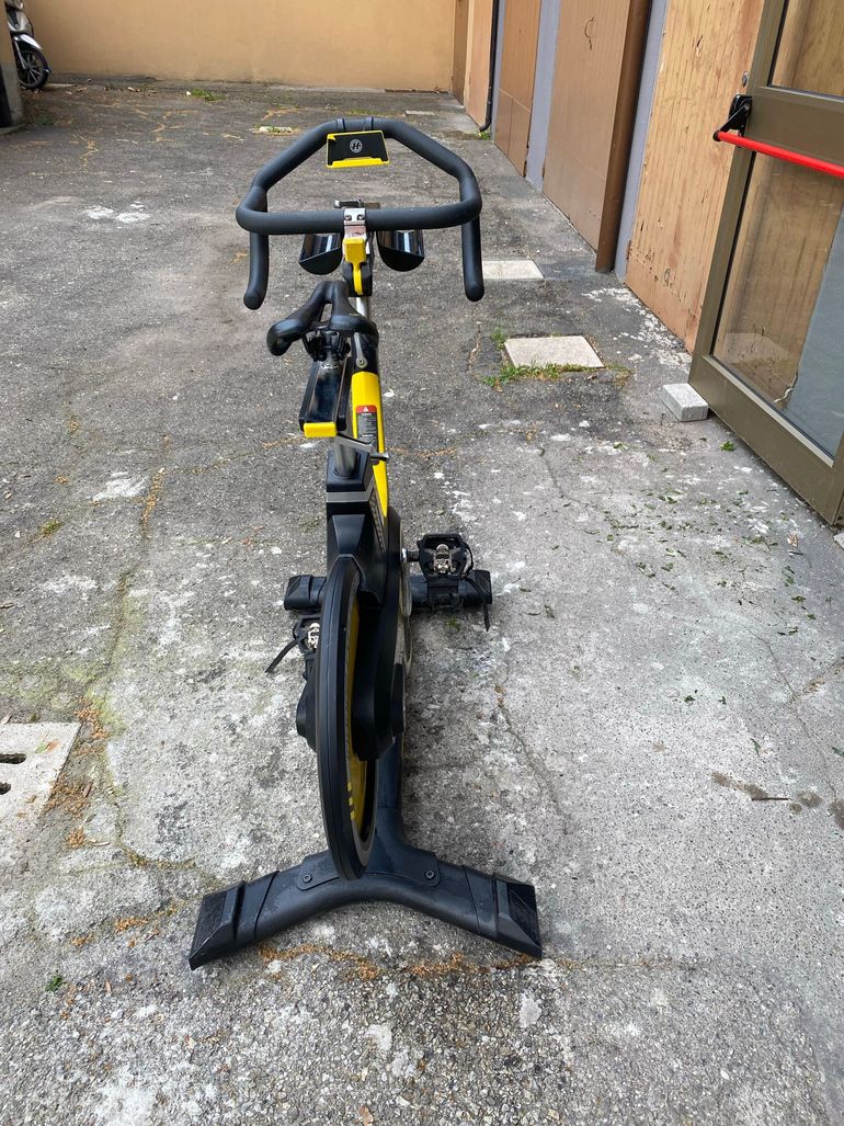 Used GR7 indoor Spinning Bike 2019 bike — image 4 of 6