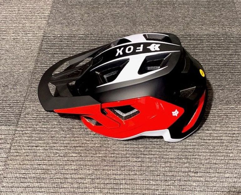 Used Fox Racing Speedframe Pro Helmet 2025 bike — image 1 of 4