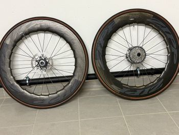 Used Zipp 848 NSW Laufradsatz + Aero Scheibenrad 2021 bike