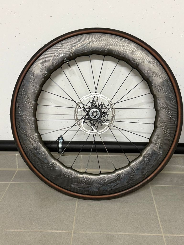 Used Zipp 848 NSW Laufradsatz + Aero Scheibenrad 2021 bike — image 4 of 7