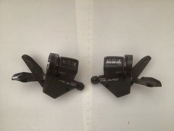 Used Shimano Alivio 3 x 9 vitesses bike