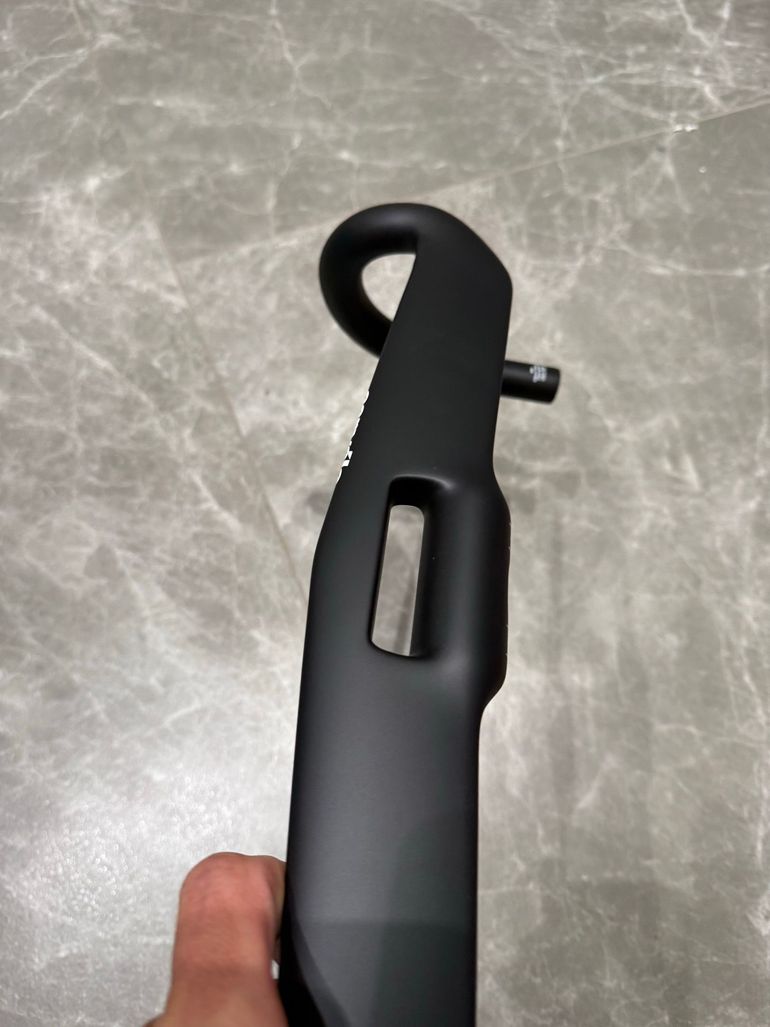 Used Cervelo HB16 Handlebar 2026 bike — image 5 of 7