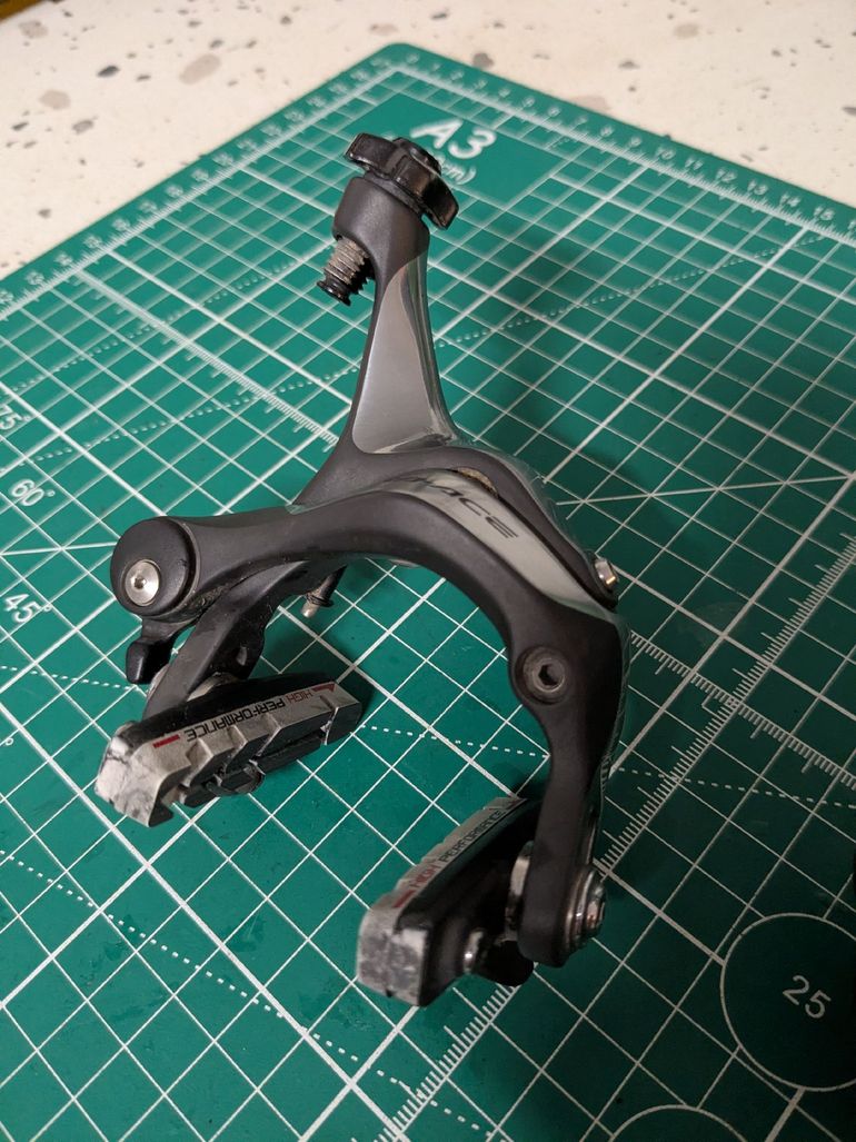 Used Shimano Dura Ace BR-7900 bike — image 3 of 4