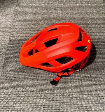 Używany Fox Racing Mainframe MIPS Helmet 2025 Cycling Accessories