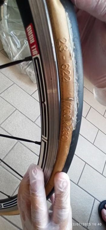 Used Dt Swiss R1700 Spline Wheelset bike — image 5 of 5