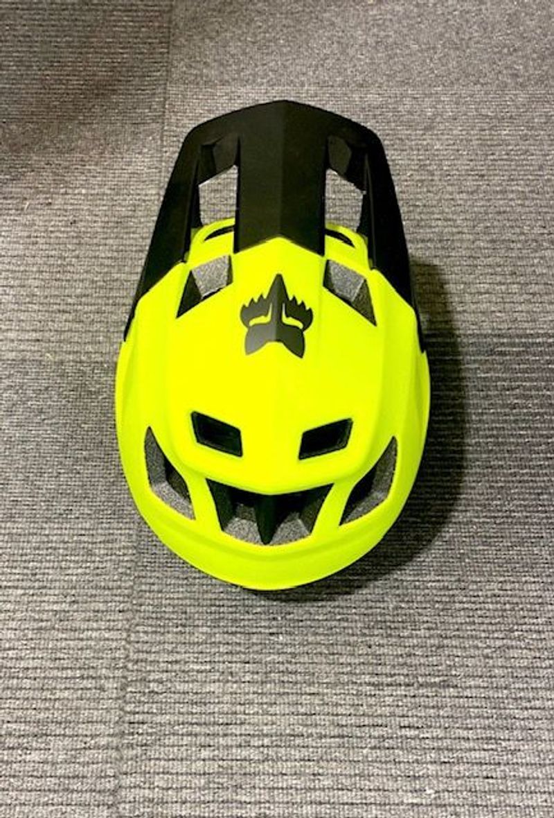 Used Fox Racing Dropframe Helmet 2025 bike — image 2 of 4