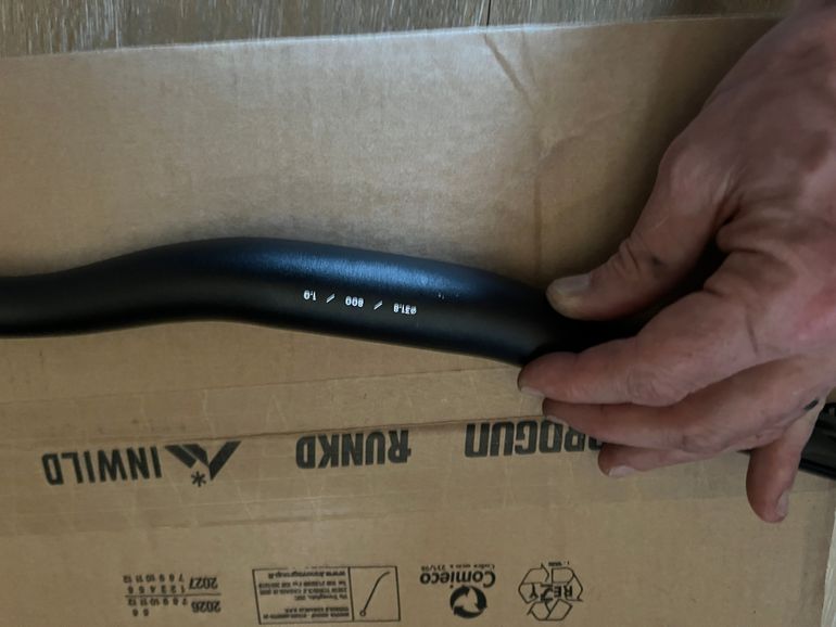Used Mondraker ONOFF Sulfur Handlebar 2025 bike — image 2 of 2