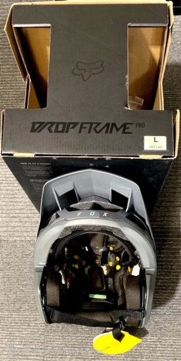 Używany Fox Racing Dropframe Pro Helmet 2025 bike — zdjęcie 4 z 4