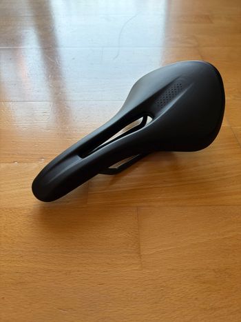 Used Fizik Tempo Aliante R1 bike