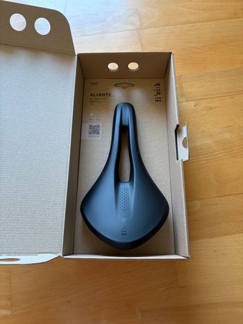 Used Fizik Tempo Aliante R1 bike — image 2 of 7