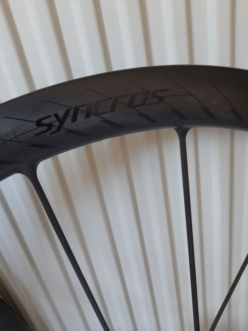 Used Syncros Capital SL 40 Wheelset 2025 bike — image 4 of 9