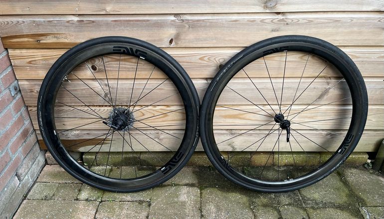 Used Enve SES 3.4 Carbon Wheelset bike — image 9 of 13