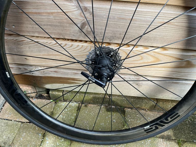 Used Enve SES 3.4 Carbon Wheelset bike — image 10 of 13