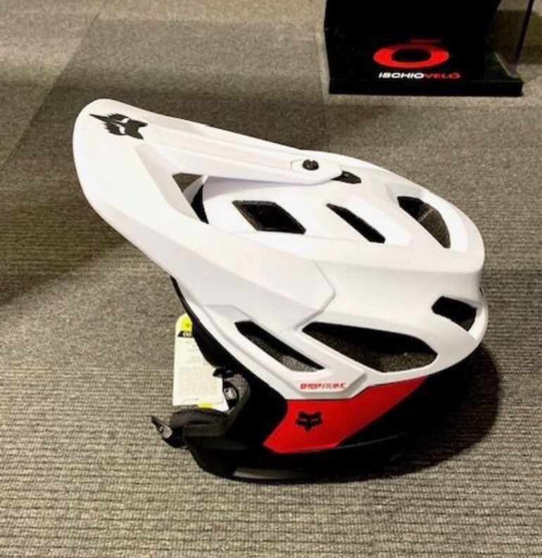 Used Fox Racing Dropframe Pro Helmet 2025 bike — image 1 of 4