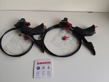 Used Sram MANETAS Y PINZAS FORCE D2 AXS 2026 bike — image 5 of 9