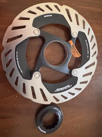 Used Shimano RT-CL900 bike — image 2 of 2
