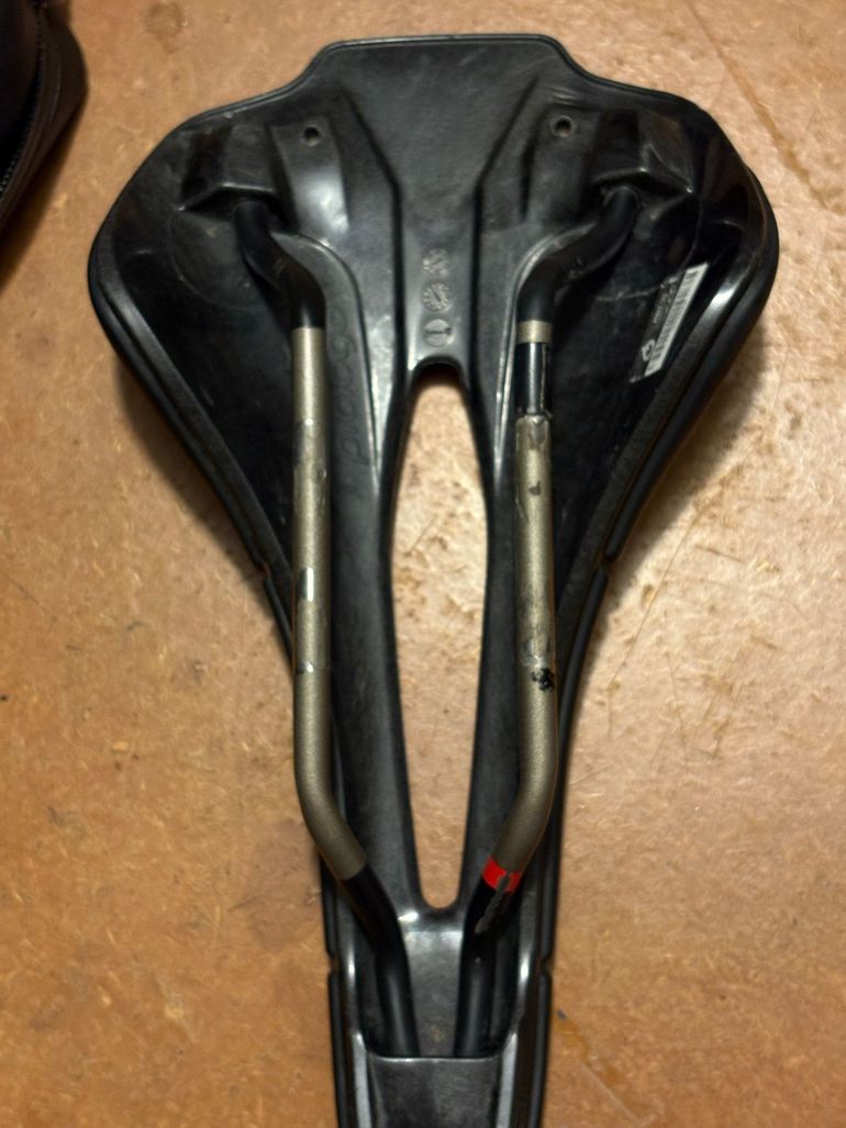 Used Prologo Scratch M5 PAS Tirox 2025 bike — image 8 of 8