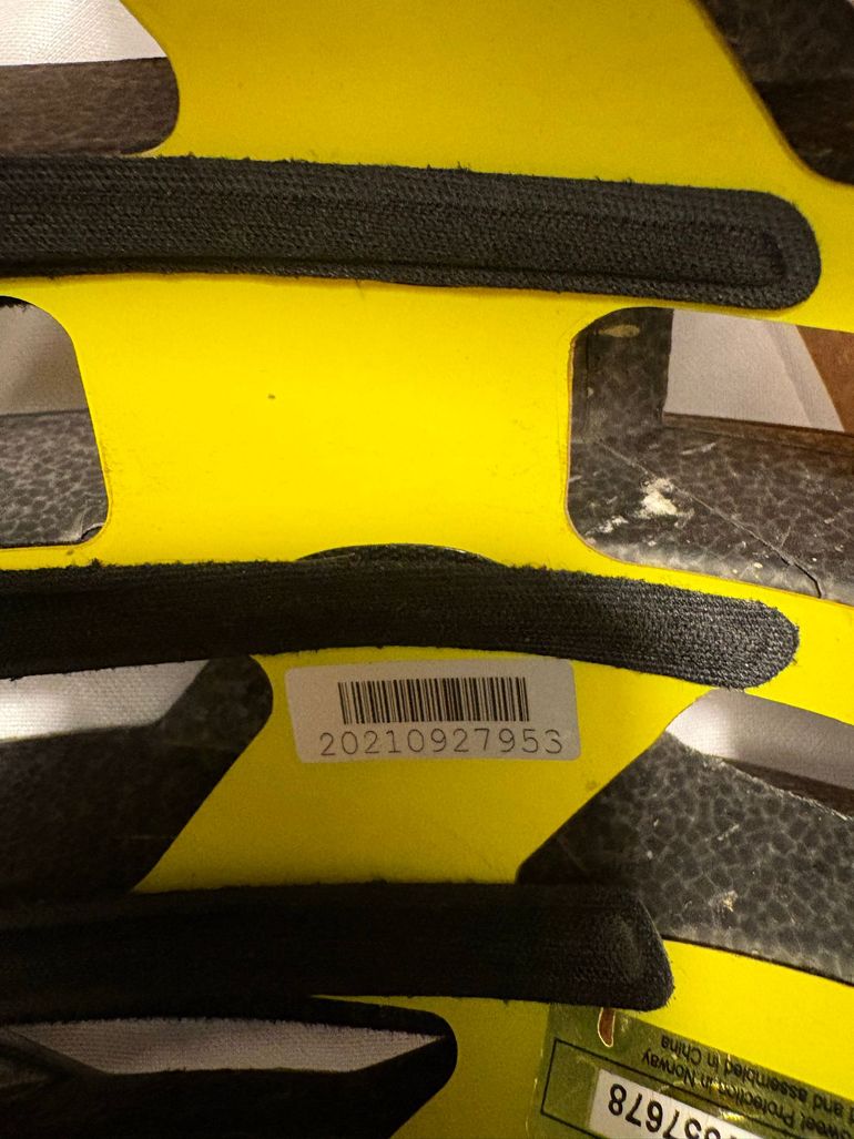 Used Sweet Protection Falconer Aero 2Vi Mips Helmet 2025 bike — image 10 of 13