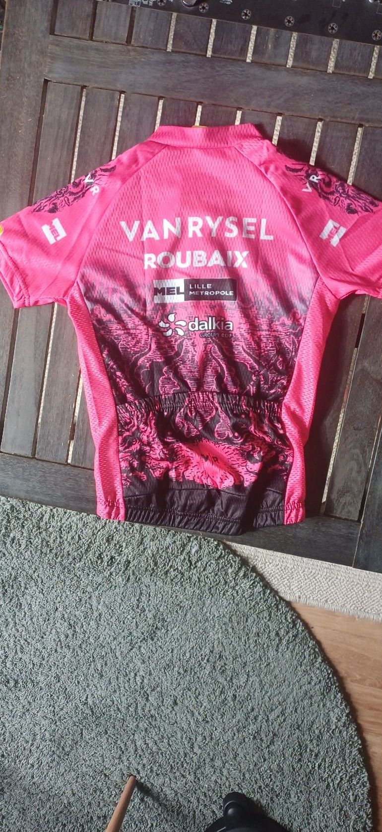 Used Van Rysel Maillot Cyclisme roubaix 2026 bike — image 2 of 6