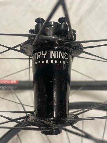 Used Industry Nine Hydra Boost – Microspline Shimano 2026 bike — image 3 of 4