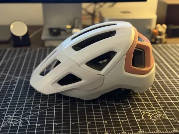 Käytetty Scott Tago Plus MIPS Cycling Accessories