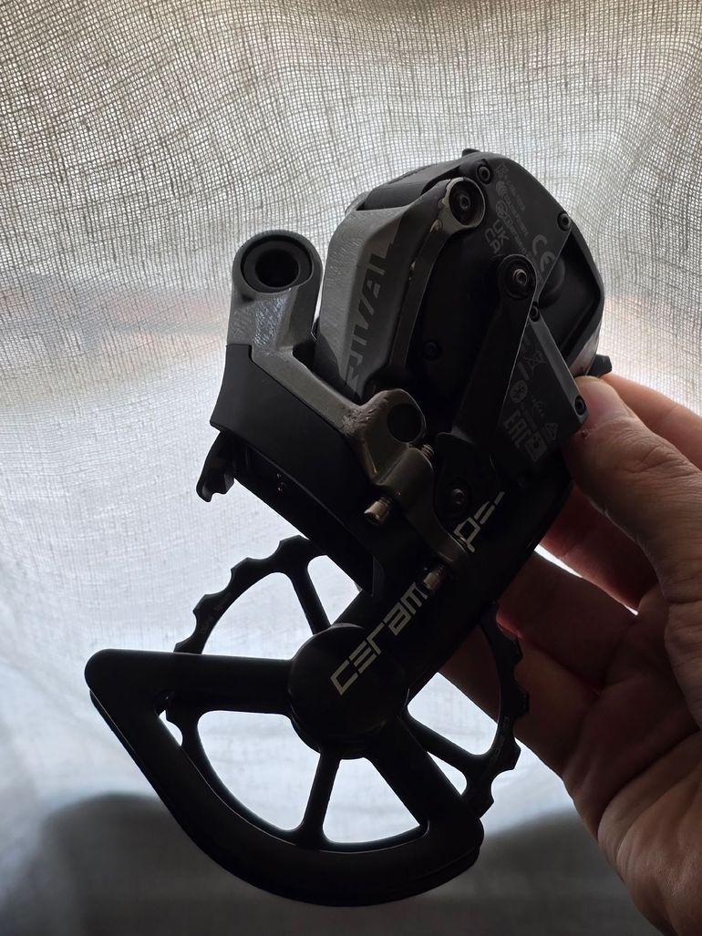 Used Sram Rival AXS Derailleur 2022 bike — image 1 of 2