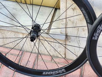 Gebrauchtes Vision Team 35 Disc Wheelset 2025 bike — Bild 4 von 6
