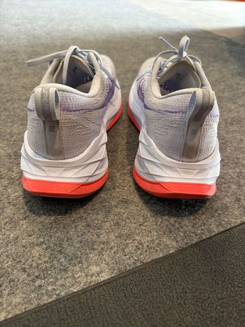Used Asics Superblast 2 bike — image 3 of 5