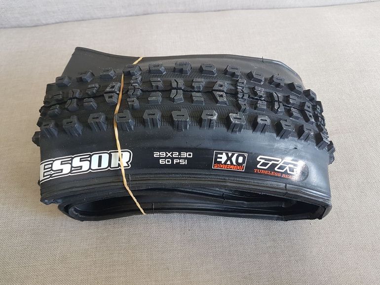 Used Maxxis MINION 29x2.50 WT / AGGRESSOR 29x2,30 bike — image 4 of 4