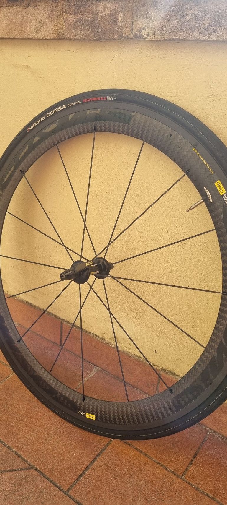 Used Mavic Cosmic 50 mm bike — image 4 of 4