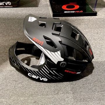 Brugt MV KS11 Enduro Helmet 2025 Cycling Accessories