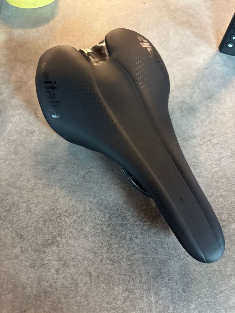 Used Selle Italia SLR L1 Saddle 2025 bike — image 1 of 2