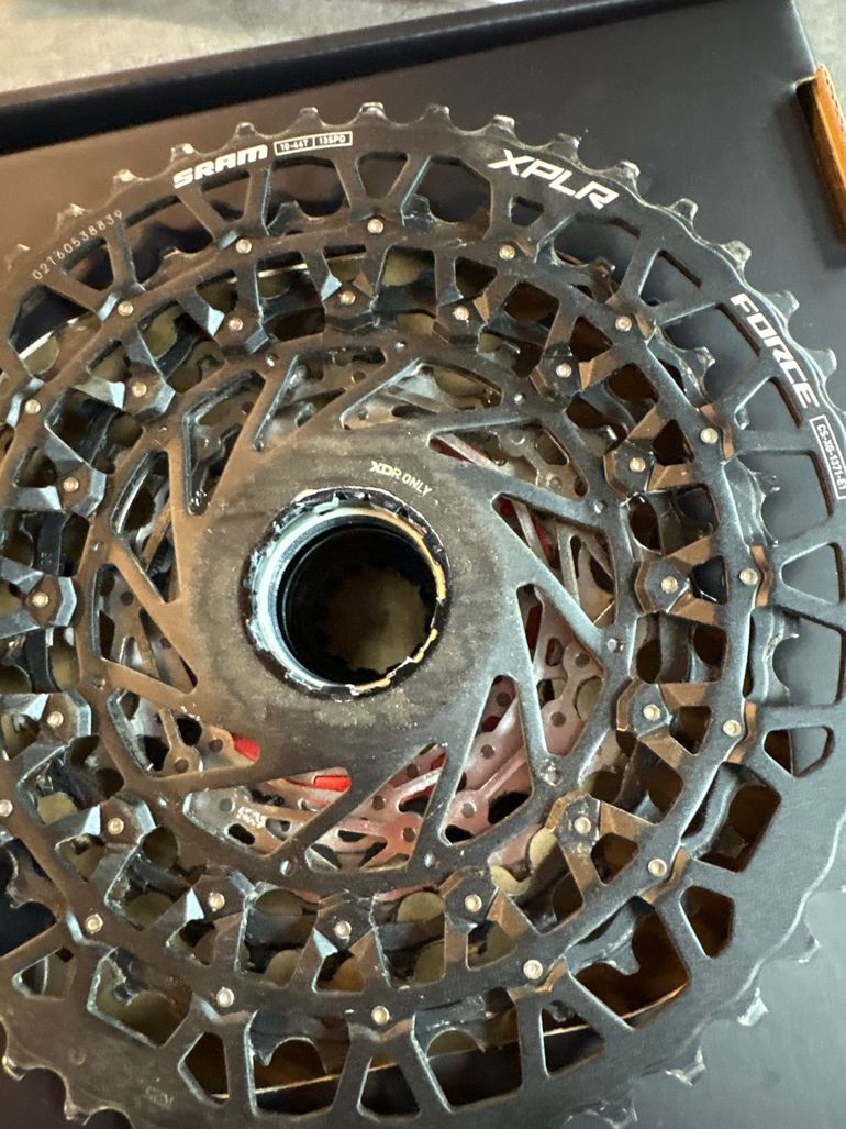 Used Sram Force XPLR XG-1371 13-speed 10-46T 2026 bike — image 2 of 2