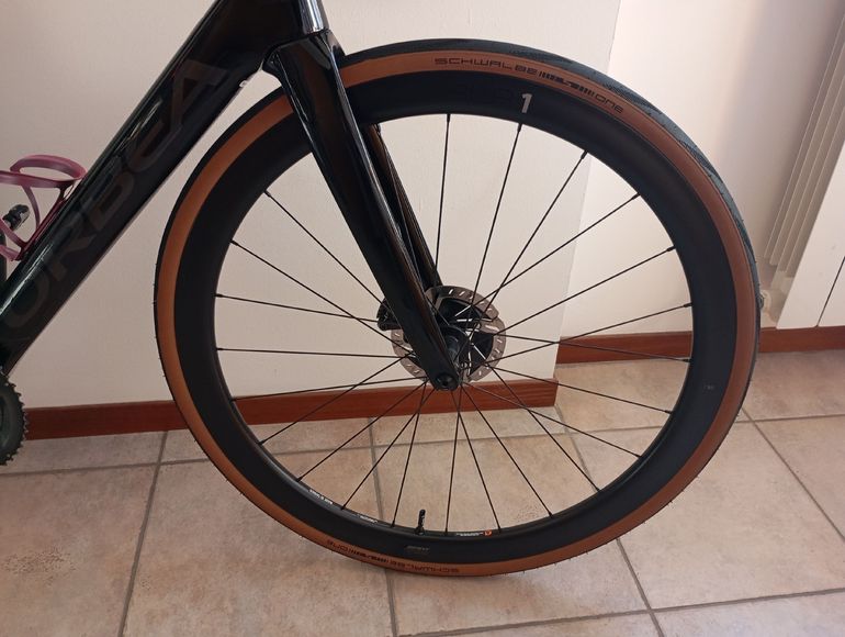 Used Giant SLR1 Wheelset bike — image 1 of 4