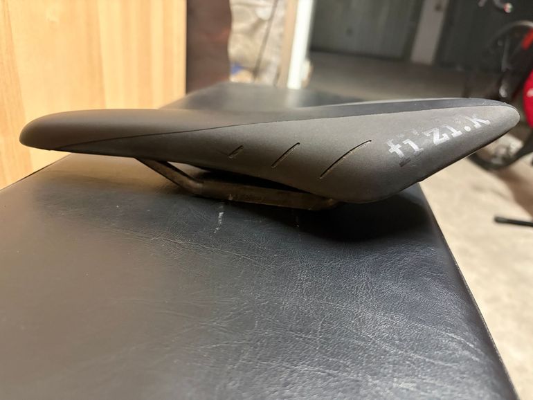 Used Fizik Airone r1 2025 bike — image 2 of 4