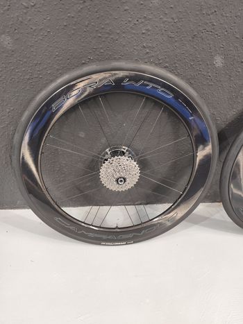 Used Campagnolo Bora Wto 60 Disc 2023 bike — image 5 of 14