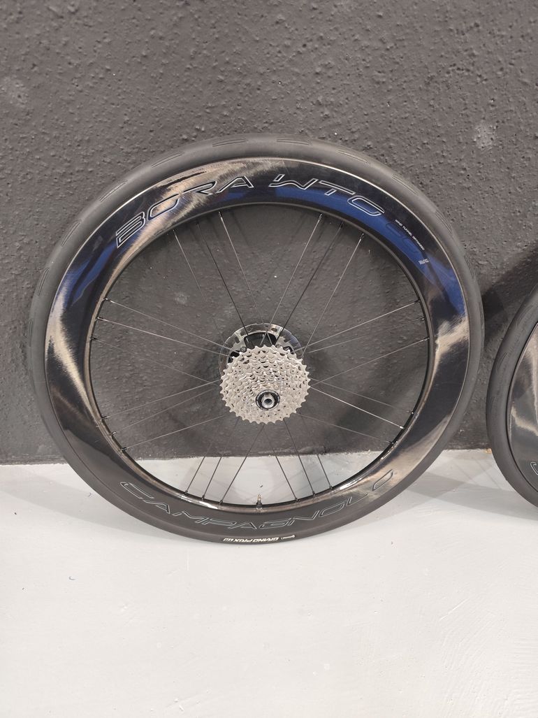 Used Campagnolo Bora Wto 60 Disc 2023 bike — image 5 of 14